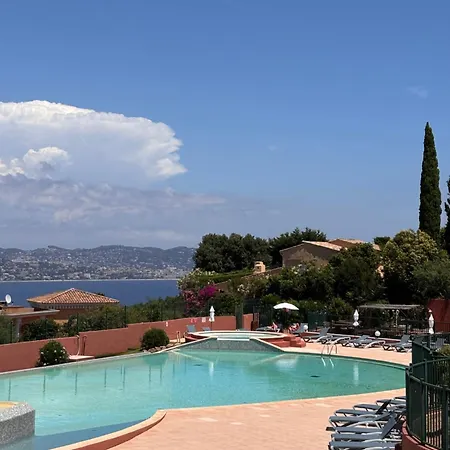 Apartment A Haven Overlooking The Bay Of Cannes Theoule-sur-Mer